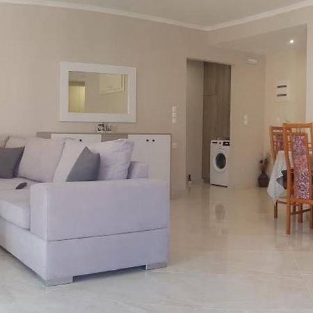 Harry'S Apartment เลฟคิมมี ภายนอก รูปภาพ