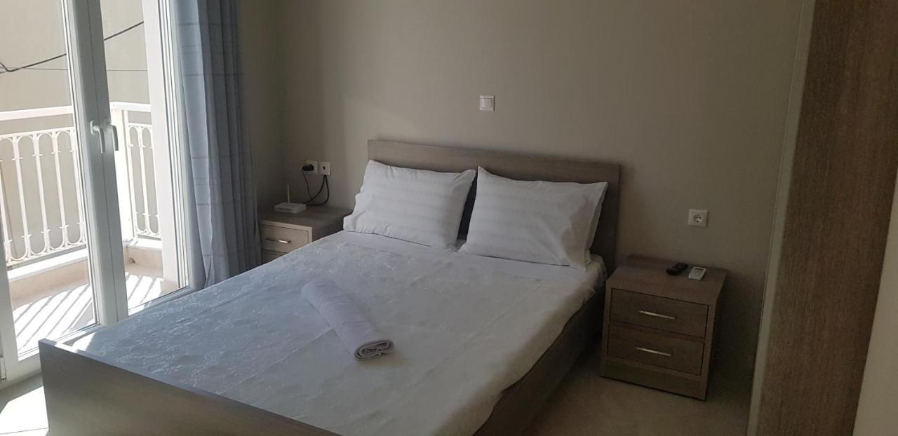 Harry'S Apartment เลฟคิมมี ภายนอก รูปภาพ
